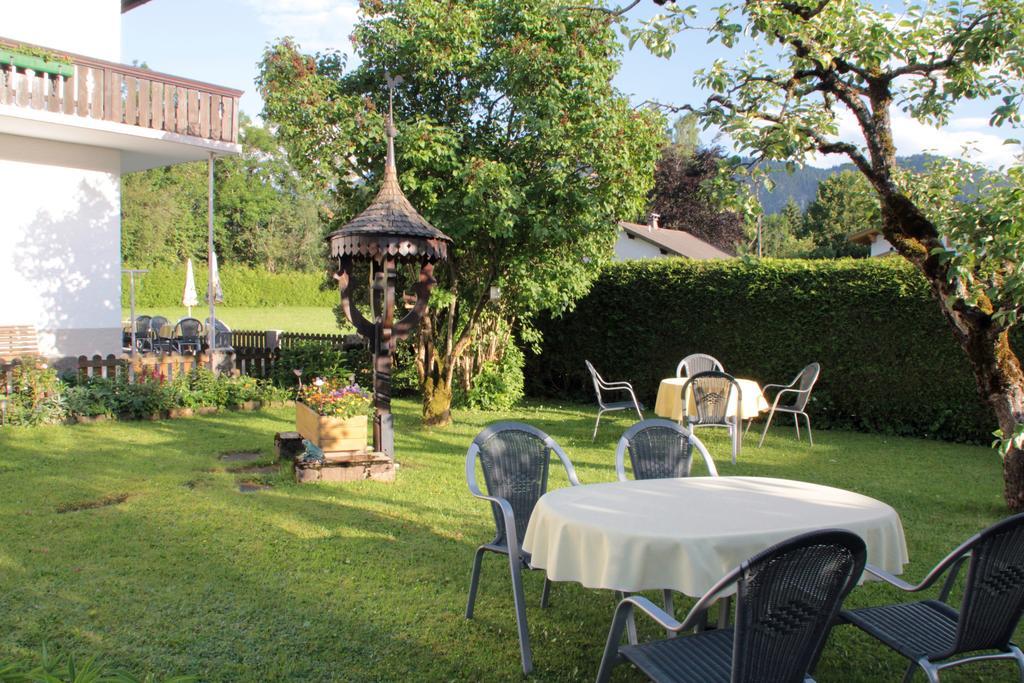 Pension Leuprecht Reutte Exterior photo